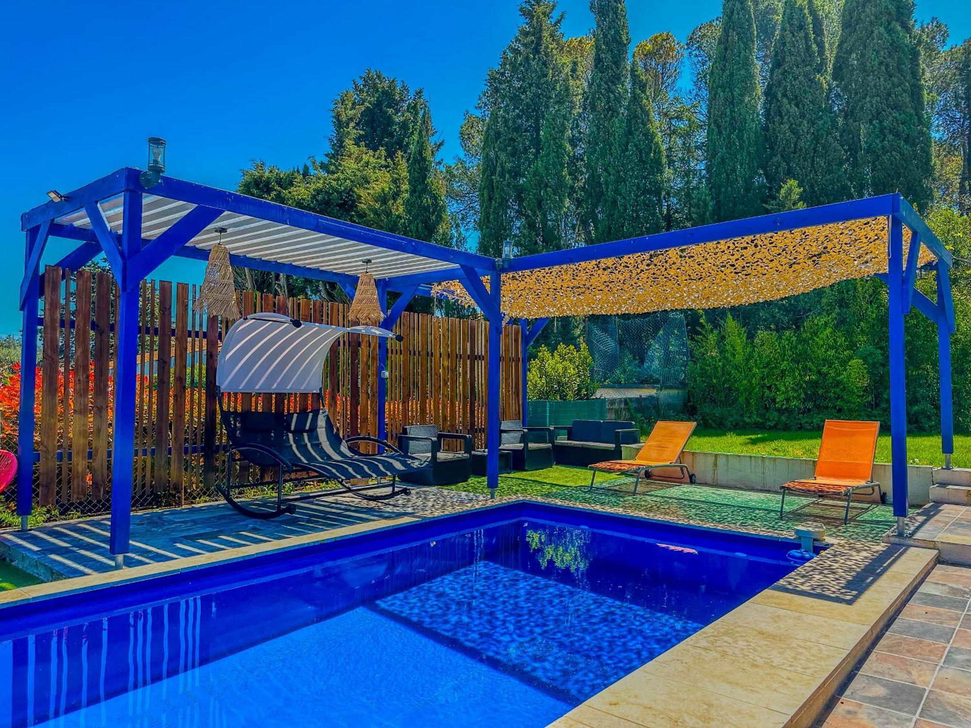 Villa Loft Modern Avec Jardin Piscine Et Pool House *